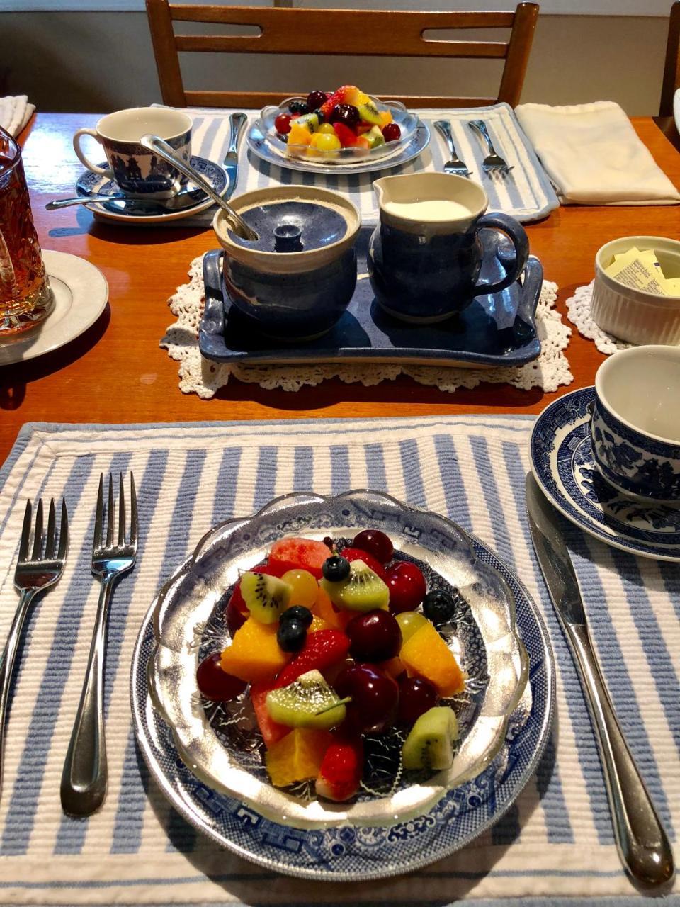Seafarers Bed & Breakfast Тофіно Екстер'єр фото