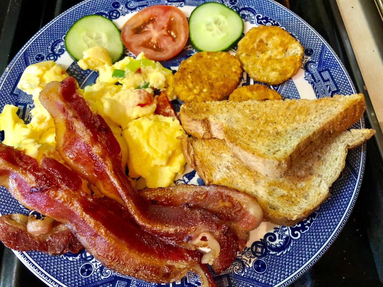 Seafarers Bed & Breakfast Тофіно Екстер'єр фото